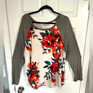 Oddy Womans Long Sleeved Top - 2X - beautiful floral striped print